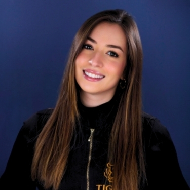 DRA. NURIA LUNA